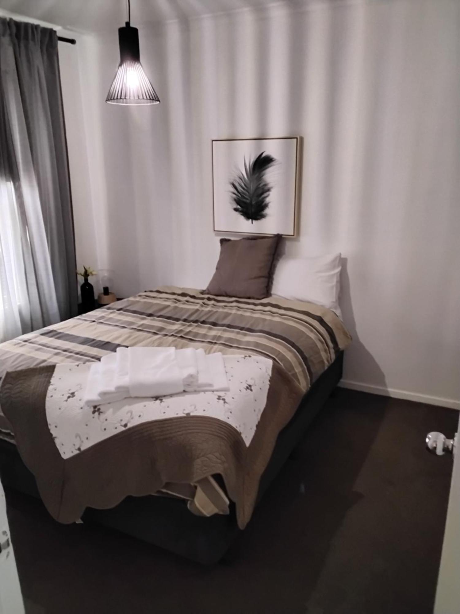 Coach House Inn ไบรท์ ห้อง รูปภาพ
